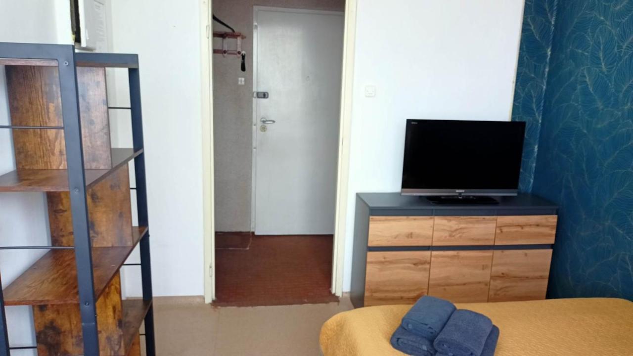 Ferienwohnung Kawalerka Czestochowa 17 Exterior foto